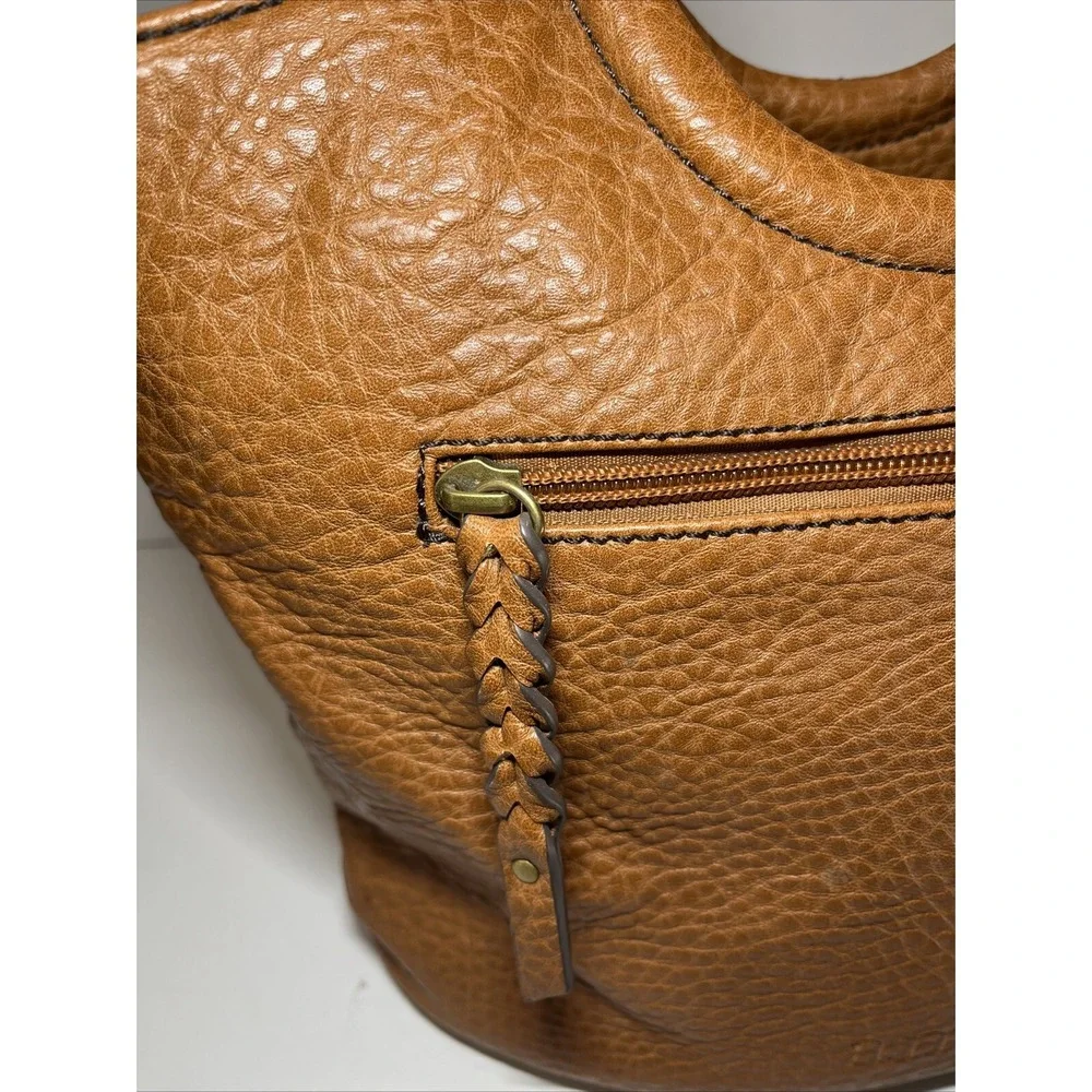 A New Approach A.N.A. Purse Medium Camel Colored Brass Handles Style Vibes